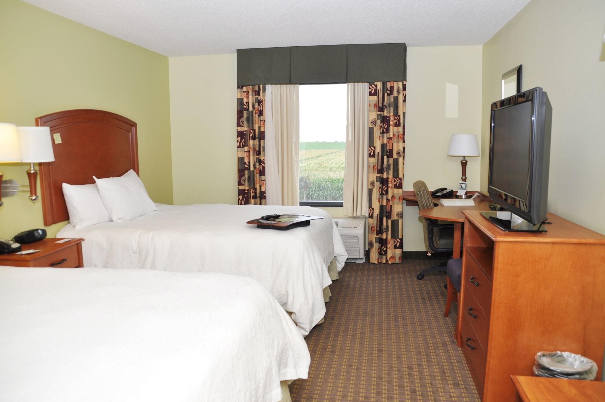 Hampton Inn Macomb Extérieur photo