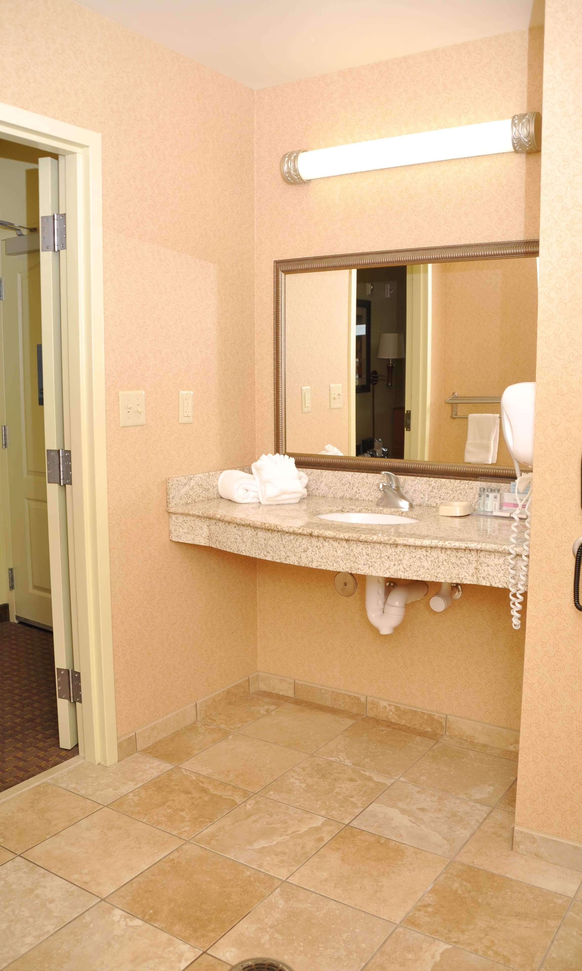 Hampton Inn Macomb Extérieur photo