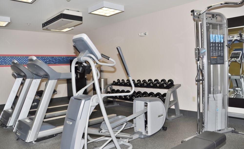 Hampton Inn Macomb Extérieur photo