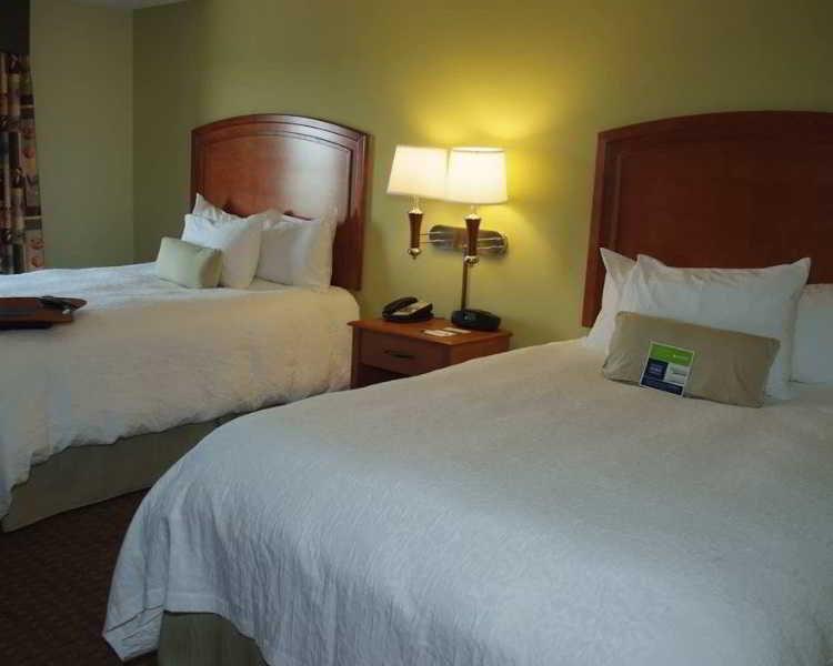 Hampton Inn Macomb Chambre photo